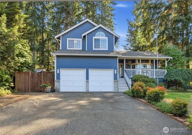 Photo 1 of Single family home for sale at 21816 117th Street Ct E, Bonney Lake, WA 98391 | MLS# NWM2584023 | Listing updated on 2026-09-25