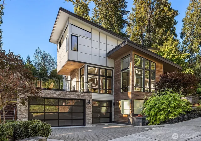 Photo 1 of Single family home for sale at 12409 68th Avenue Ne, Kirkland, WA 98034 | MLS# NWM2584053 | Listing updated on 2026-09-25