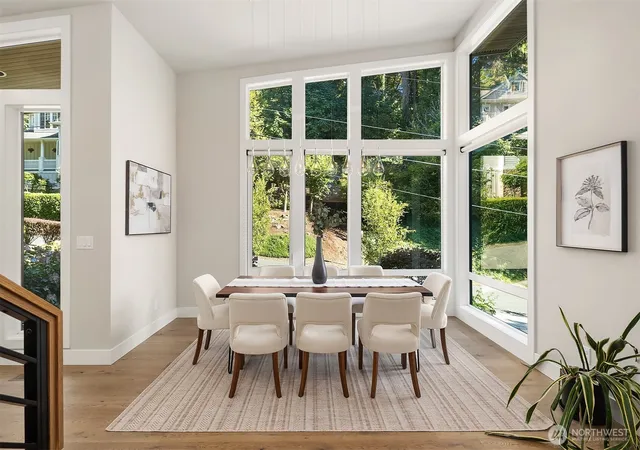 Photo 3 of Single family home for sale at 12409 68th Avenue Ne, Kirkland, WA 98034 | MLS# NWM2584053 | Listing updated on 2026-09-25