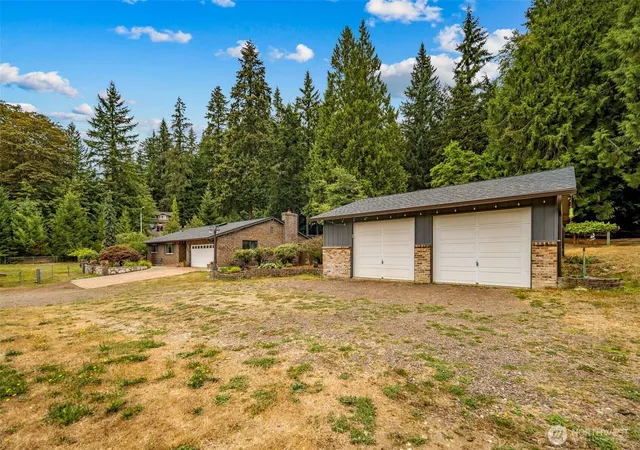 Photo 2 of Single family home for sale at 14908 221st Avenue Ne, Woodinville, WA 98077 | MLS# NWM2584057 | Listing updated on 2026-10-02