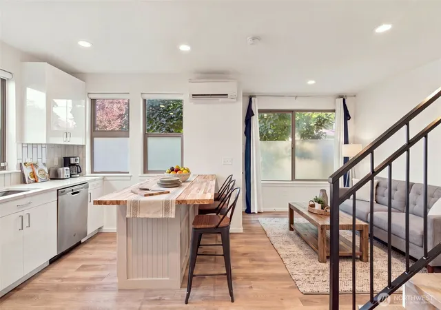 Photo 3 of Townhouse for sale at 1039 S Cloverdale St #A, Seattle, WA 98108 | MLS# NWM2584065 | Listing updated on 2026-09-28