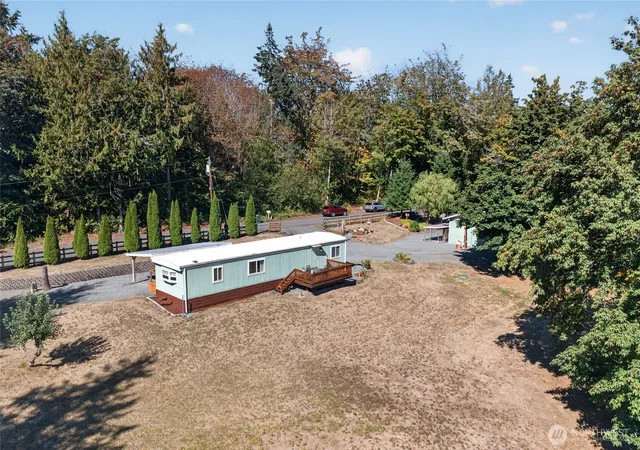 Photo 3 of Manufactured home for sale at 38305 83rd Avenue E, Eatonville, WA 98328 | MLS# NWM2584066 | Listing updated on 2026-09-22
