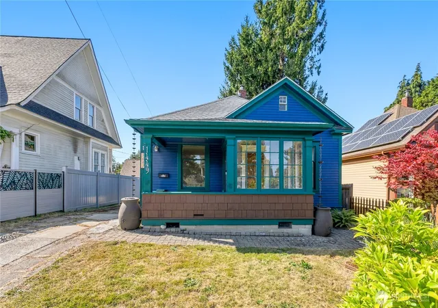 Photo 1 of Multi family home for sale at 1449 1447 Humboldt St, Bellingham, WA 98225 | MLS# NWM2584078 | Listing updated on 2026-09-21