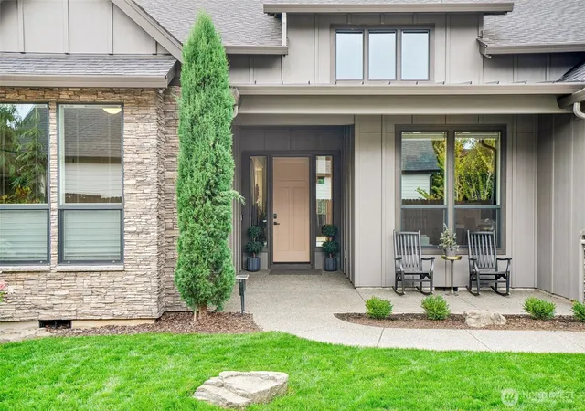 Photo 3 of Single family home for sale at 18204 NE 78th Circle, Vancouver, WA 98682 | MLS# NWM2584089 | Listing updated on 2026-10-02