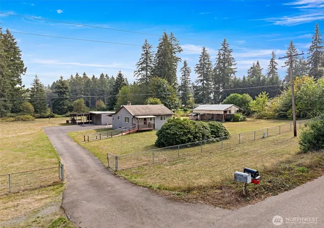 Photo 2 of Sale Pending at 30420 164th Avenue Se, Auburn, WA 98092 | MLS# NWM2584092 | Listing updated on 2026-09-26