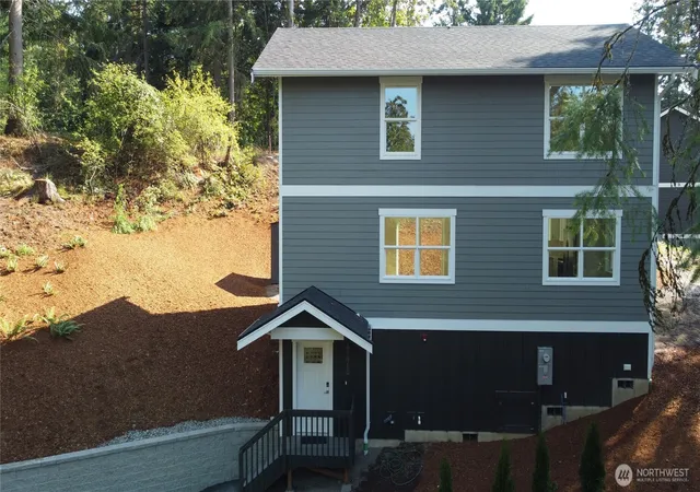 Photo 1 of Single family home for sale at 4178 Brays Way, Bellingham, WA 98226 | MLS# NWM2584094 | Listing updated on 2026-09-19