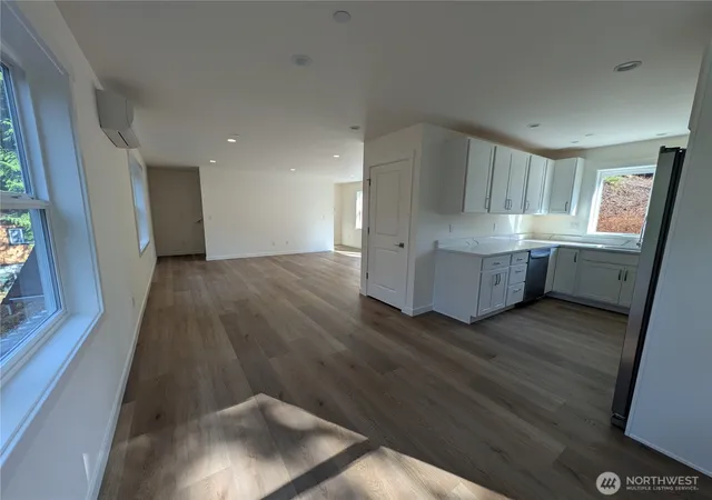 Photo 3 of Single family home for sale at 4178 Brays Way, Bellingham, WA 98226 | MLS# NWM2584094 | Listing updated on 2026-09-19