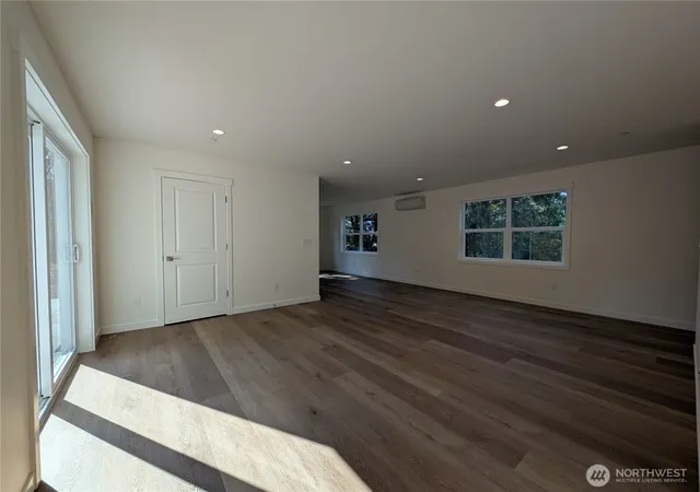 Photo 4 of Single family home for sale at 4178 Brays Way, Bellingham, WA 98226 | MLS# NWM2584094 | Listing updated on 2026-09-19