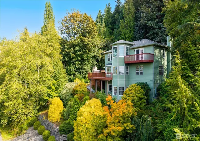 Photo 1 of Multi family home for sale at 4700 Monte Vista Pl, Mount Vernon, WA 98273 | MLS# NWM2584101 | Listing updated on 2026-10-08