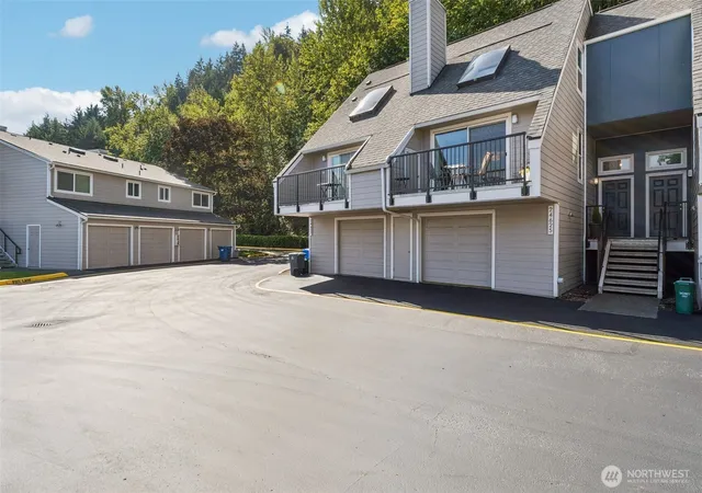 Photo 1 of Townhouse for sale at 24625 45th Place S #20F2, Kent, WA 98032 | MLS# NWM2584102 | Listing updated on 2026-10-01