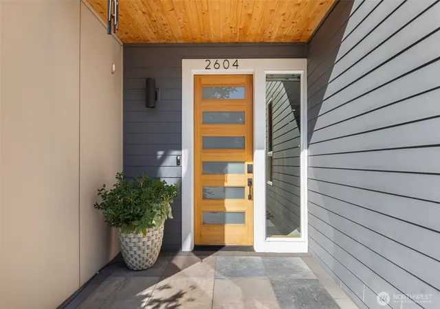 Photo 3 of Single family home for sale at 2604 E Ward St, Seattle, WA 98112 | MLS# NWM2584103 | Listing updated on 2026-09-19