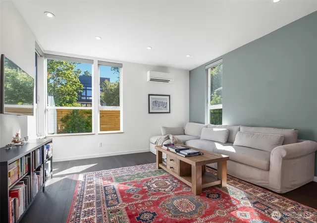 Photo 4 of Single family home for sale at 2604 E Ward St, Seattle, WA 98112 | MLS# NWM2584103 | Listing updated on 2026-09-19