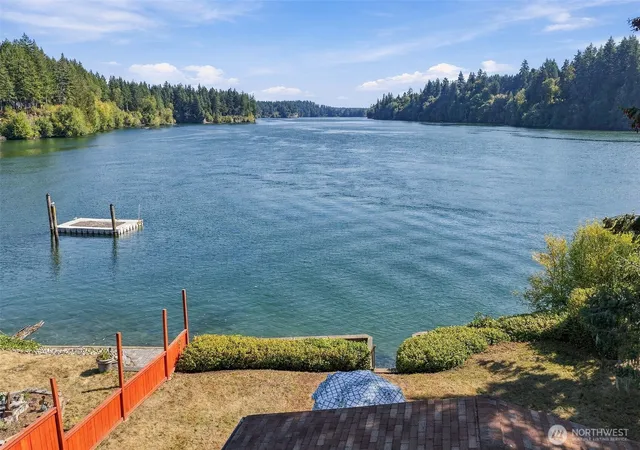 Photo 3 of Manufactured home for sale at 1233 E Libby Rd, Shelton, WA 98584 | MLS# NWM2584104 | Listing updated on 2026-09-19