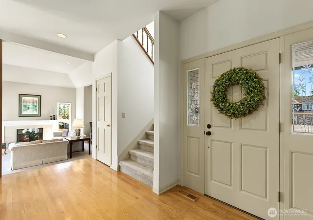 Photo 2 of Sale Pending at 19004 64th Avenue Ne, Kenmore, WA 98028 | MLS# NWM2584120 | Listing updated on 2026-09-30