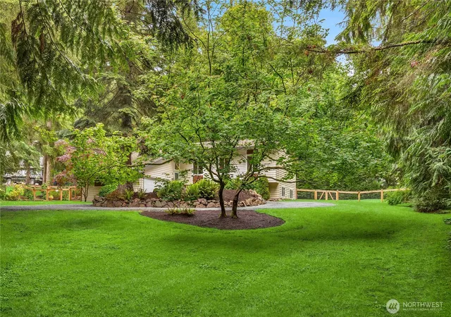 Photo 3 of Single family home for sale at 19122 181st Avenue Ne, Woodinville, WA 98077 | MLS# NWM2584134 | Listing updated on 2026-09-18