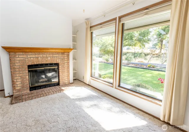 Photo 3 of Manufactured home for sale at 1464 Sandpiper Ln, College Place, WA 99324 | MLS# NWM2584146 | Listing updated on 2026-09-25