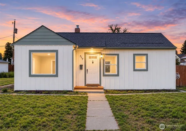 Photo 1 of Sale Pending at 717 E Wabash Ave, Spokane, WA 99207 | MLS# NWM2584149 | Listing updated on 2026-10-08