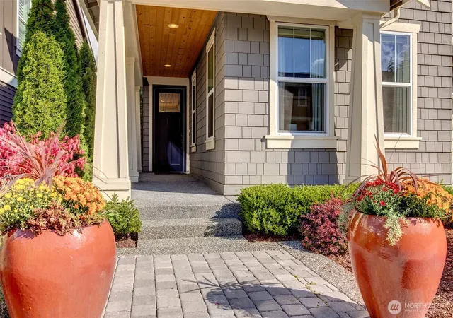 Photo 2 of Single family home for sale at 1444 242nd Avenue Ne, Sammamish, WA 98074 | MLS# NWM2584151 | Listing updated on 2026-10-01