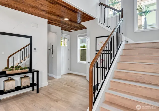Photo 3 of Single family home for sale at 1444 242nd Avenue Ne, Sammamish, WA 98074 | MLS# NWM2584151 | Listing updated on 2026-10-01
