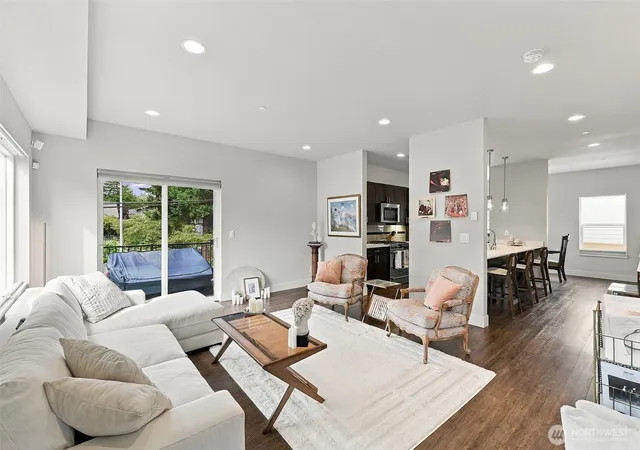 Photo 3 of Townhouse for sale at 18234 73rd Avenue NE #103, Kenmore, WA 98028 | MLS# NWM2584166 | Listing updated on 2026-09-21