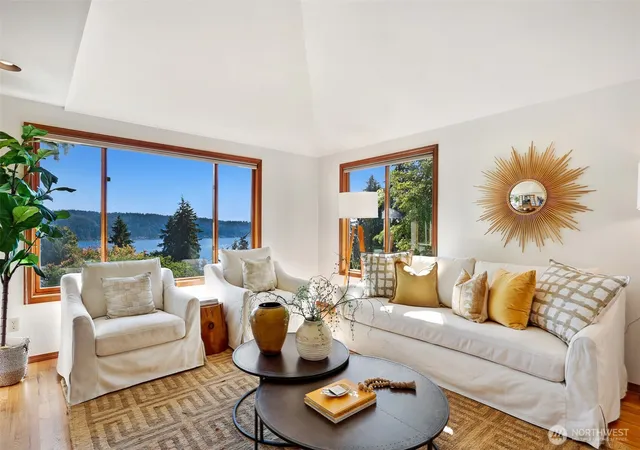 Photo 3 of Sale Pending at 13025 42nd Avenue Ne, Seattle, WA 98125 | MLS# NWM2584170 | Listing updated on 2026-09-23