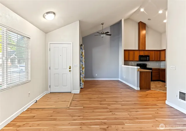 Photo 4 of Townhouse for sale at 6609 Indiana St SE, Olympia, WA 98513 | MLS# NWM2584182 | Listing updated on 2026-10-02