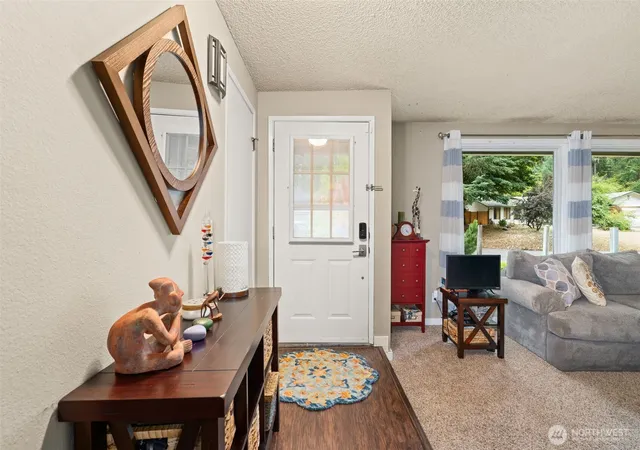 Photo 3 of Single family home for sale at 7116 Alderwood Ct SE, Lacey, WA 98503 | MLS# NWM2584185 | Listing updated on 2026-09-28