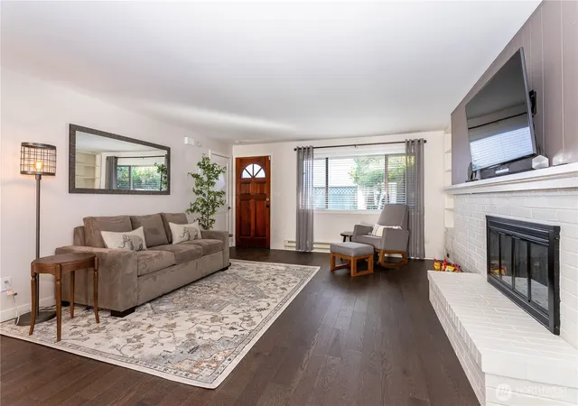 Photo 4 of Condo for sale at 14836 SE 16th Street #10, Bellevue, WA 98007 | MLS# NWM2584196 | Listing updated on 2026-10-02