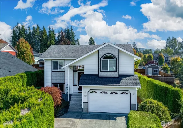 Photo 1 of Single family home for sale at 4124 Kramer Ln, Bellingham, WA 98226 | MLS# NWM2584211 | Listing updated on 2026-09-19