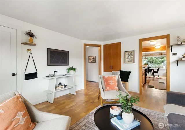 Photo 3 of Single family home for sale at 13424 2nd Avenue SW, Burien, WA 98146 | MLS# NWM2584215 | Listing updated on 2026-09-29