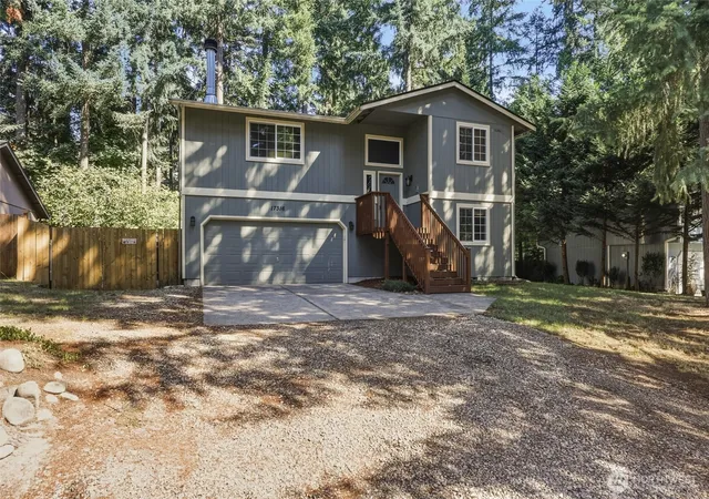 Photo 3 of Sale Pending at 17316 W View Ln Se, Yelm, WA 98597 | MLS# NWM2584223 | Listing updated on 2026-09-23
