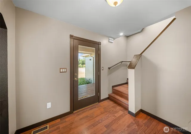Photo 2 of Single family home for sale at 30 Squirrel Rd, Aberdeen, WA 98520 | MLS# NWM2584229 | Listing updated on 2026-09-22
