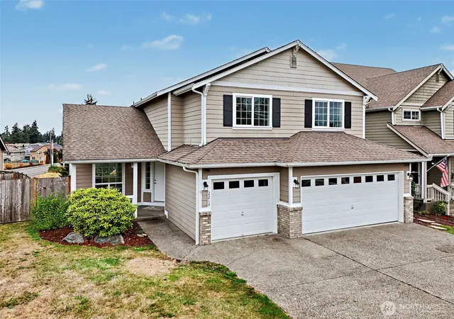 Photo 1 of Single family home for sale at 2213 189th Street E, Tacoma, WA 98445 | MLS# NWM2584233 | Listing updated on 2026-10-01
