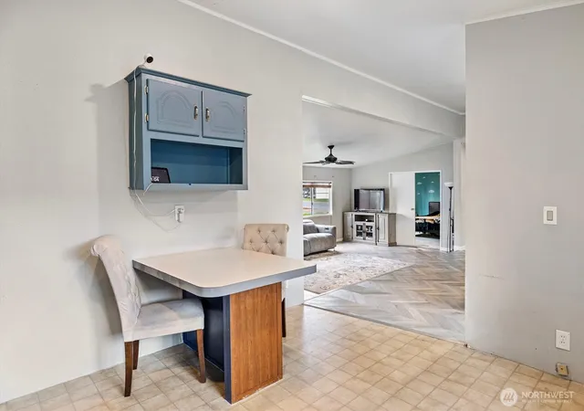 Photo 4 of Manufactured home for sale at 3501 Auburn Wy S #3, Auburn, WA 98092 | MLS# NWM2584239 | Listing updated on 2026-09-24