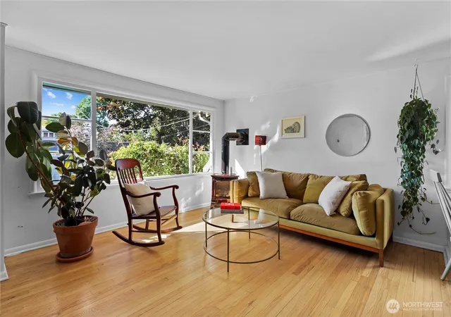 Photo 3 of Single family home for sale at 314 NW 44th Street, Seattle, WA 98107 | MLS# NWM2584247 | Listing updated on 2026-10-02