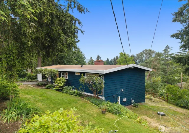 Photo 2 of Sale Pending at 15805 Se 12th Place, Bellevue, WA 98008 | MLS# NWM2584254 | Listing updated on 2026-09-28