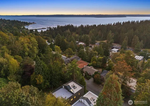 Photo 3 of Single family home for sale at 8018 45th Avenue SW, Seattle, WA 98136 | MLS# NWM2584257 | Listing updated on 2026-10-01