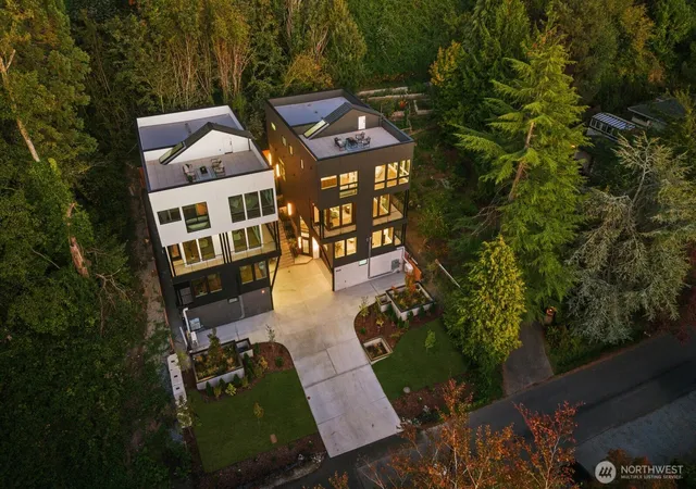 Photo 4 of Single family home for sale at 8018 45th Avenue SW, Seattle, WA 98136 | MLS# NWM2584257 | Listing updated on 2026-10-01