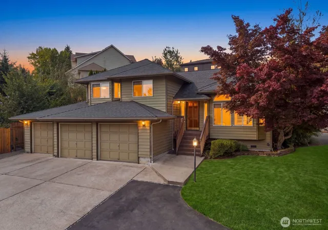Photo 1 of Single family home for sale at 15928 Larch Way, Lynnwood, WA 98087 | MLS# NWM2584262 | Listing updated on 2026-09-28
