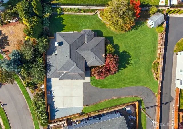 Photo 35 of Single family home for sale at 15928 Larch Way, Lynnwood, WA 98087 | MLS# NWM2584262 | Listing updated on 2026-10-08
