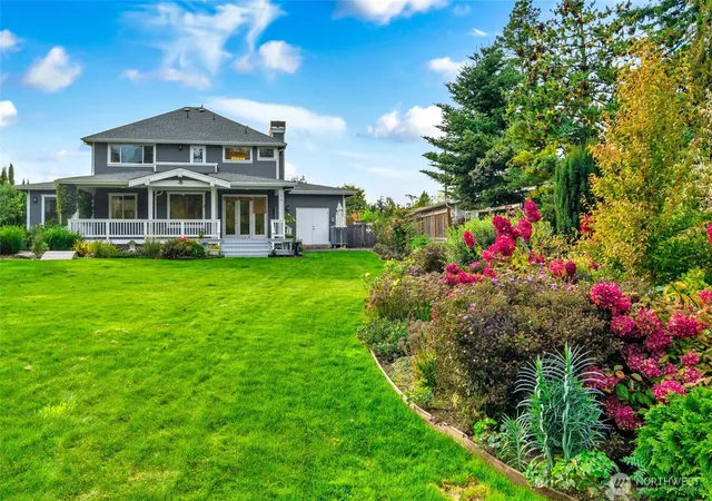 Photo 2 of Single family home for sale at 15021 Willow Dr, Marysville, WA 98271 | MLS# NWM2584266 | Listing updated on 2026-09-30