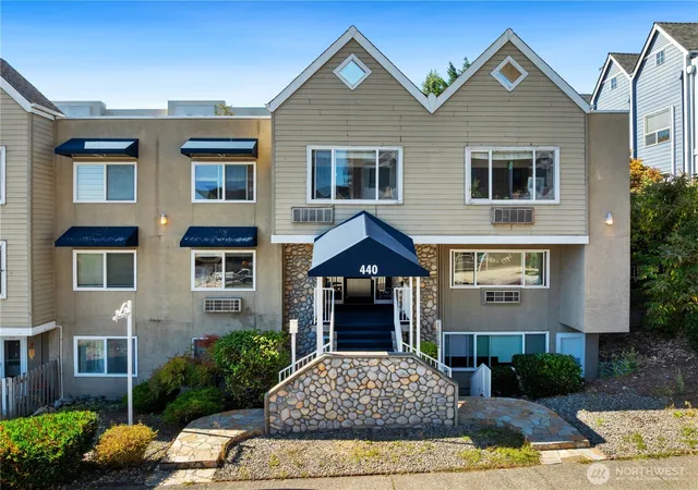 Condo for sale at 440 St Helens Ave #202, Tacoma, WA 98402 | MLS# NWM2584285