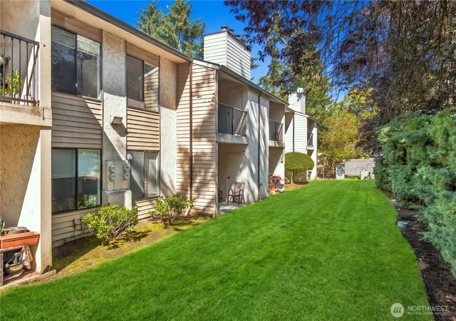Photo 3 of Condo for sale at 14510 124th Avenue Ne #A7, Kirkland, WA 98034 | MLS# NWM2584291 | Listing updated on 2026-09-25