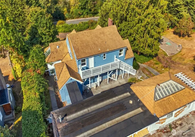 Photo 1 of Single family home for sale at 912 S Magnolia Ln, Tacoma, WA 98465 | MLS# NWM2584302 | Listing updated on 2026-09-30