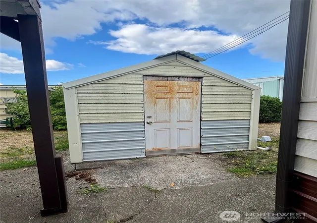 Photo 3 of Manufactured home for sale at 1313 Harrison Ave #221A, Centralia, WA 98531 | MLS# NWM2584309 | Listing updated on 2026-10-02