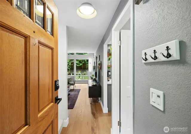 Photo 3 of Single family home for sale at 811 NE 57th Street, Seattle, WA 98105 | MLS# NWM2584318 | Listing updated on 2026-09-25