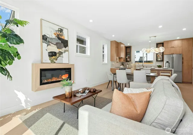 Photo 3 of Sale Pending at 9240 Dayton Ave N, Seattle, WA 98103 | MLS# NWM2584339 | Listing updated on 2026-09-24