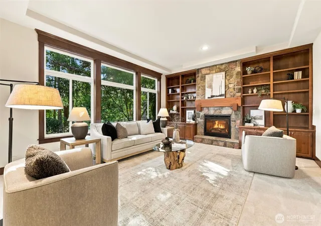 Photo 1 of Sale Pending at 23431 Ne 10th Place, Sammamish, WA 98074 | MLS# NWM2584343 | Listing updated on 2026-09-27