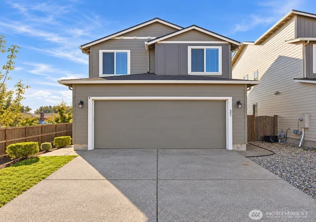 Single family home for sale at 501 N Russet Pl, Ridgefield, WA 98642 | MLS# NWM2584360