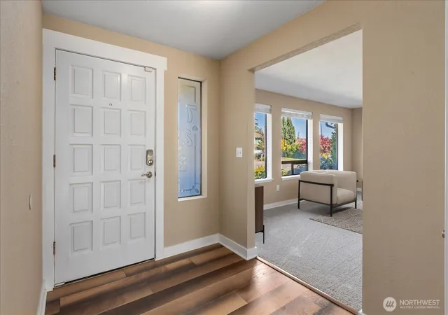 Photo 4 of Sale Pending at 722 89th Street SE, Everett, WA 98208 | MLS# NWM2584364 | Listing updated on 2026-09-28